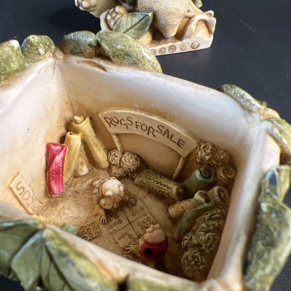 Harmony Kingdom Garden~ Box Figurine ~ LEMON - Picture 8 of 13